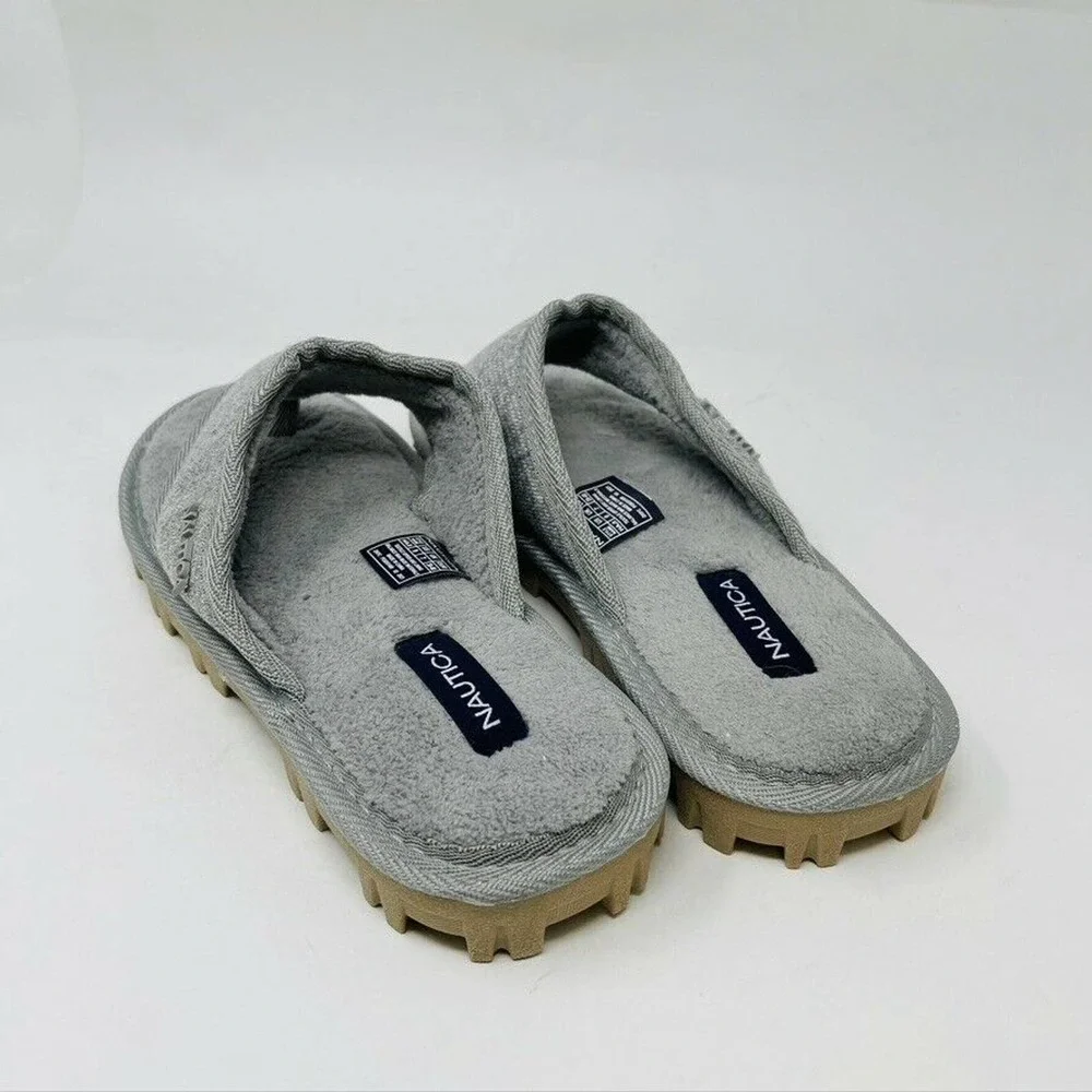New Nautica Womans Sz 9M Fuzzy Faux Fur Gray Slip-On Slippers Hard Bottoms NWT - Picture 6 of 8